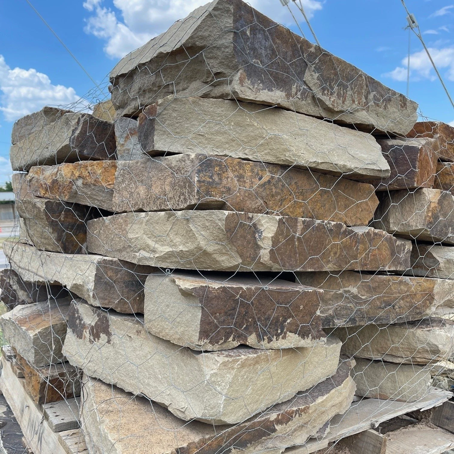 Big stoneです！ 10x7x4 Jumbo Granite Cobblestones | Buy Granite Cobblestones